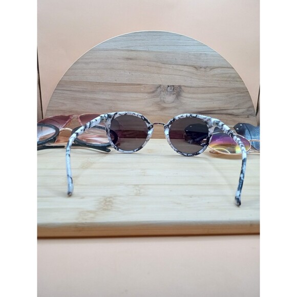 Bundle of 5 Designer Fashion Assorted Colors & Styles Sunglasses - Picture 7 of 12